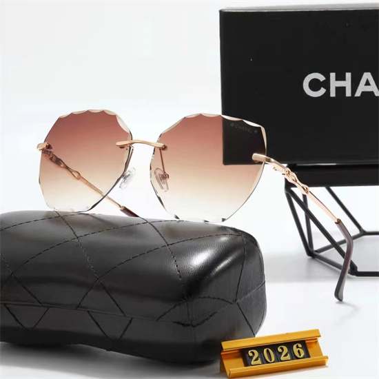 Chanel Sunglass A 106
